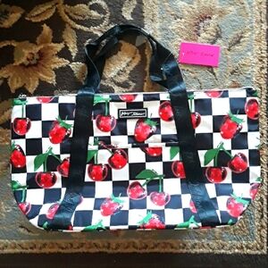 2x*Host Pick*Betsey Johnson cooler tote bag